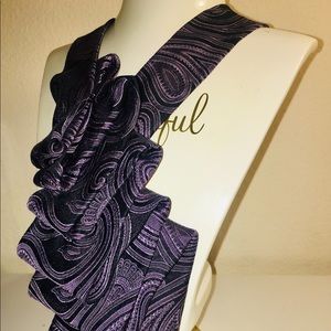 Women’s necktie scarf